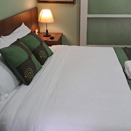 Griya Jene Homestay Syariah Ngabean Ruang foto