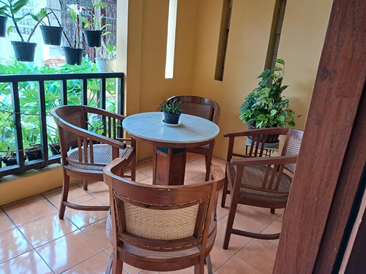 Griya Jene Homestay Syariah Ngabean Bagian luar foto