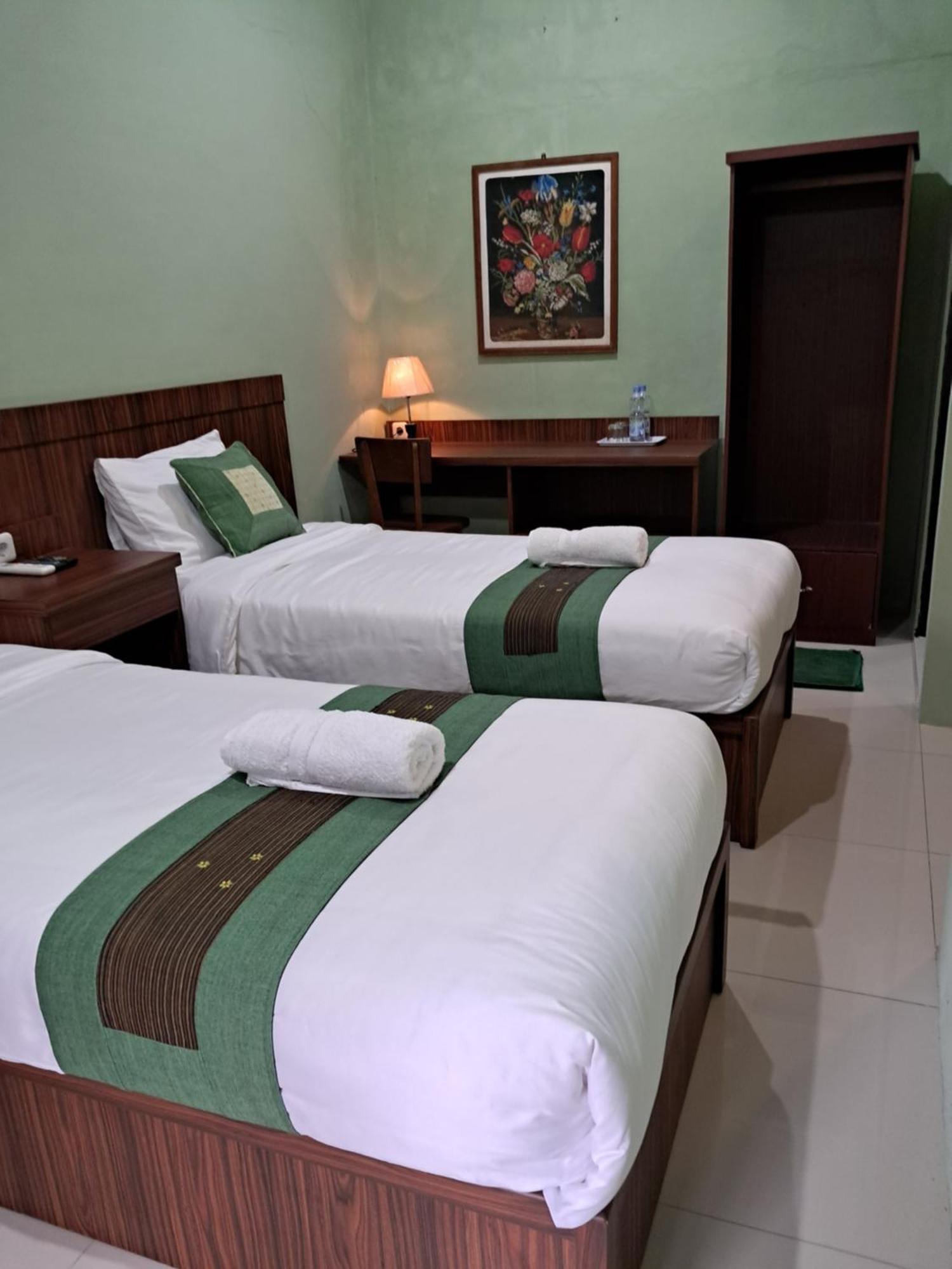Griya Jene Homestay Syariah Ngabean Ruang foto
